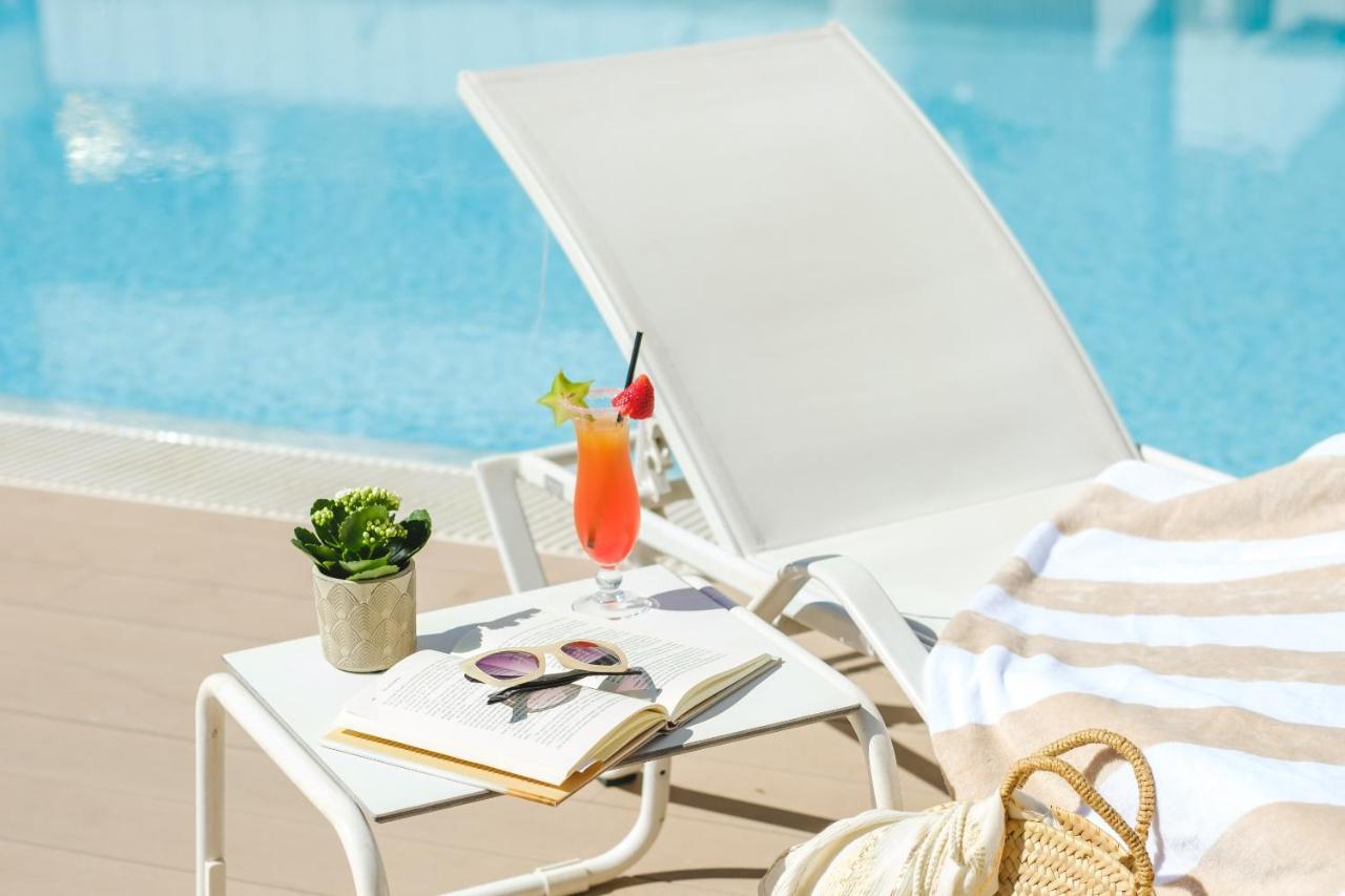 Welikehotel Triton Beach (Adults Only) Cala Ratjada  Kültér fotó